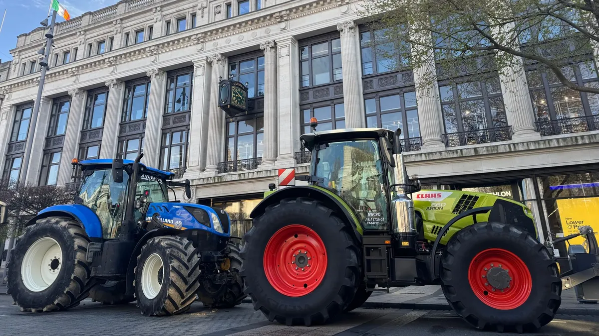 Irish army deployed to clear fuel depot blockades as protests enter third day