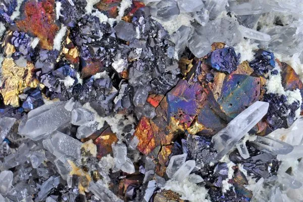 The US and Central Asia are trying to make critical minerals their thing, and it's actually kind of a big deal