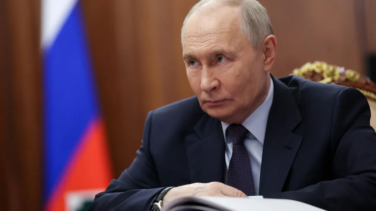 Ukraine and Russia trade accusations over Easter ceasefire violations