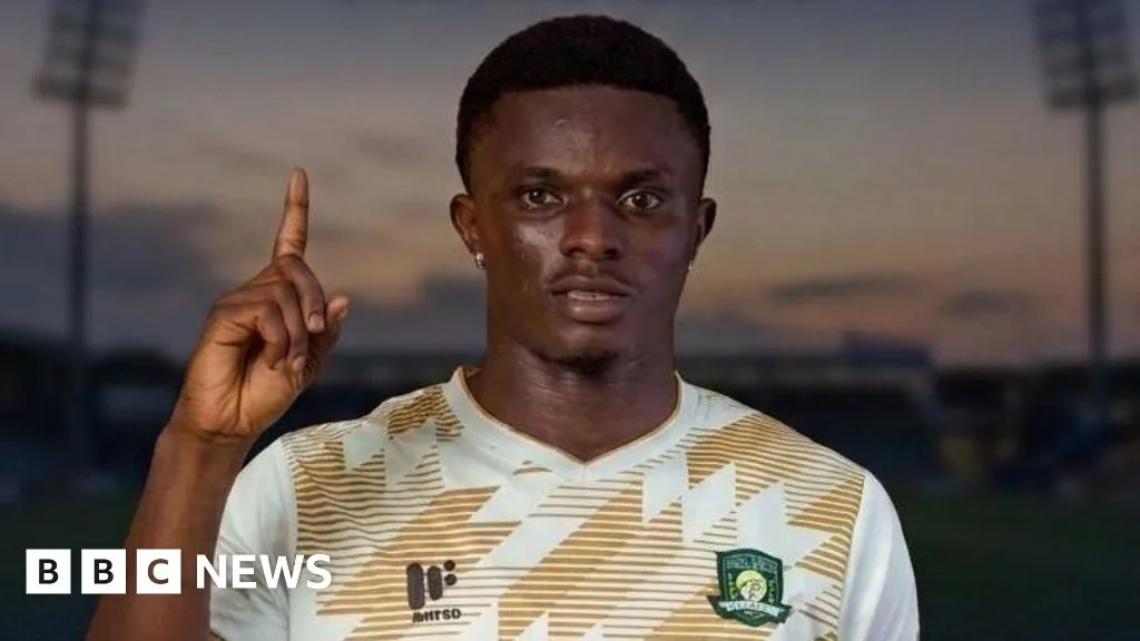 Ghanaian footballer killed after gunmen open fire on team bus