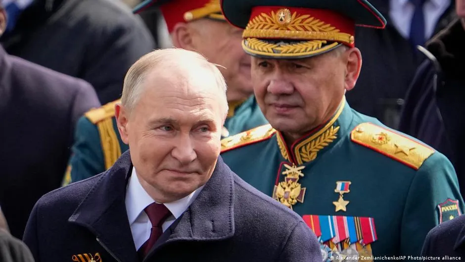 Speculation mounts over coup threat against Putin as security tightens