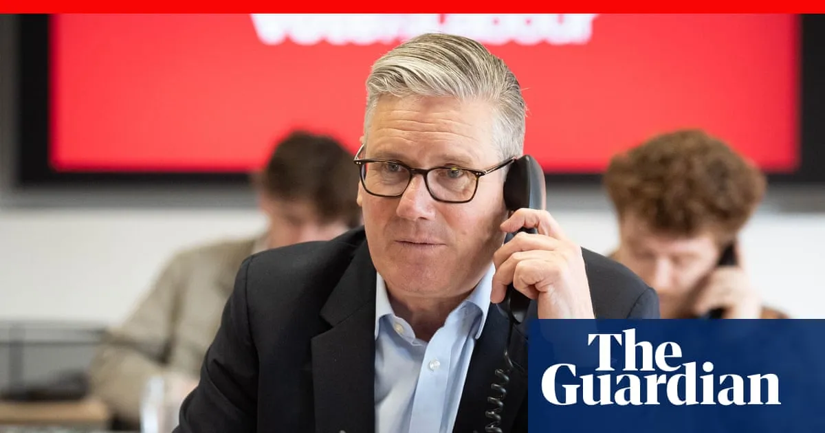 Starmer's last-minute 'please don't leave me' speech before local elections Labour is set to absolutely tank