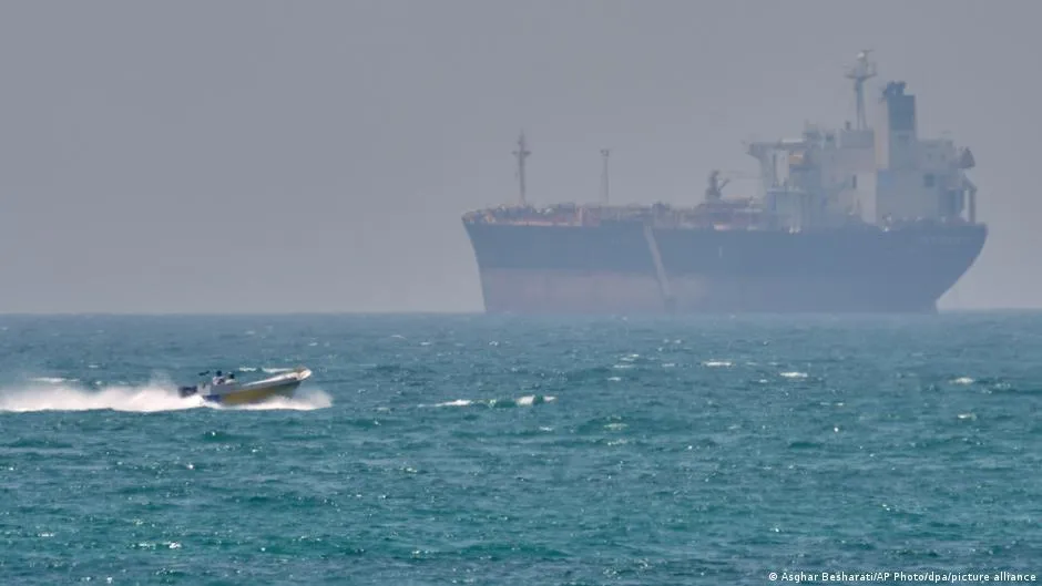 Island nations sweating bullets: the Hormuz blockade is giving Japan and South Korea an existential crisis