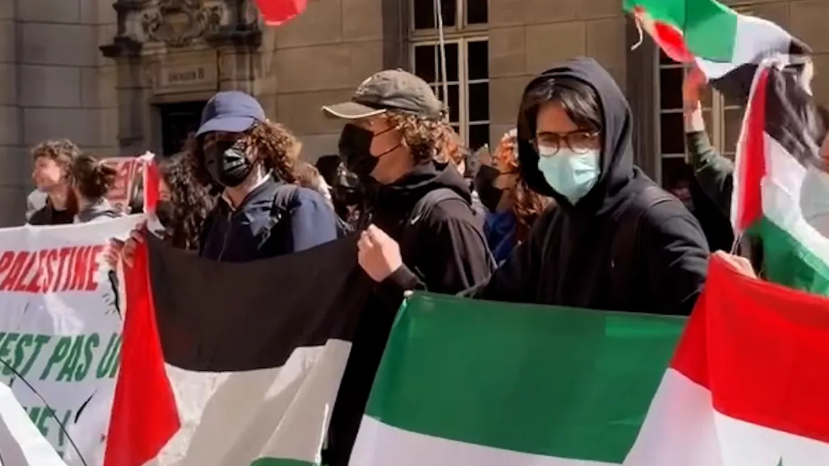 French police arrest students at Paris sit-in against controversial anti-Semitism bill