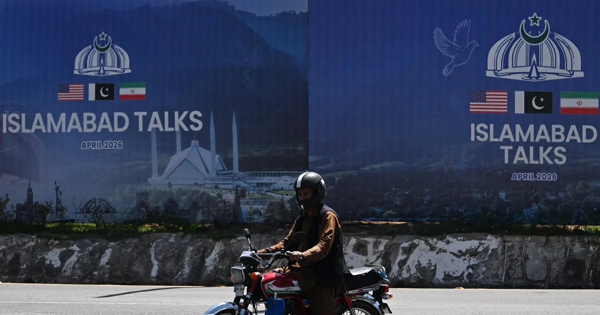 Pakistan pushes for second round of Iran-US talks after negotiations stall