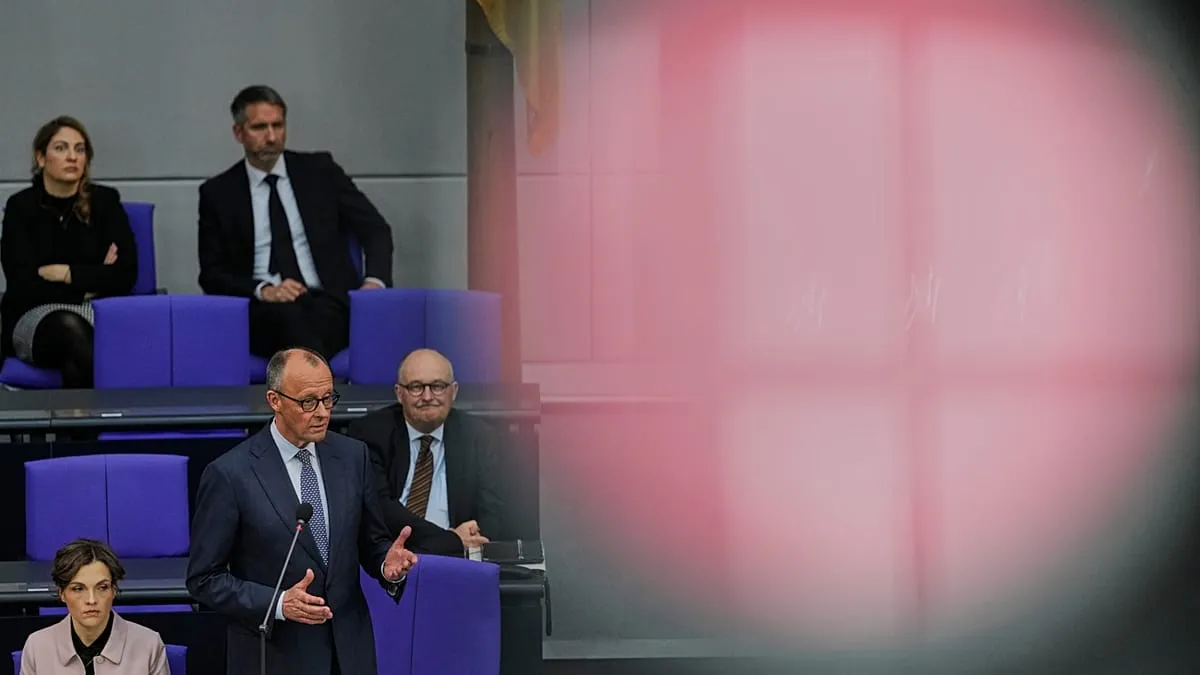 Russia allegedly tried to phish German politicians on Signal, because apparently emails weren't embarrassing enough